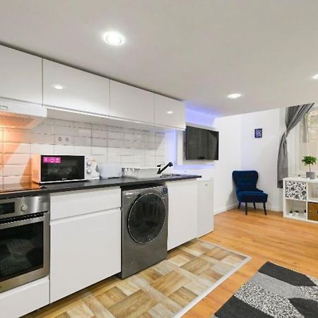 Lovely Studio Flat In Damjanich Street - Leonard Budapest Extérieur photo